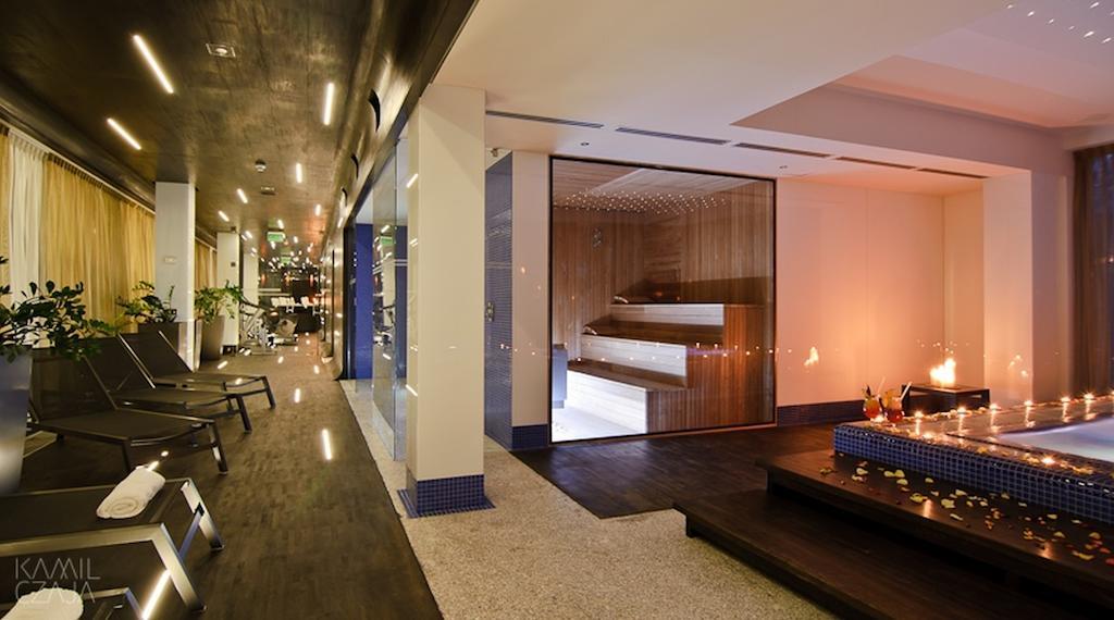 Platinum Palace Boutique Hotel & Spa Wroclaw Exterior photo The spa at The Dorchester