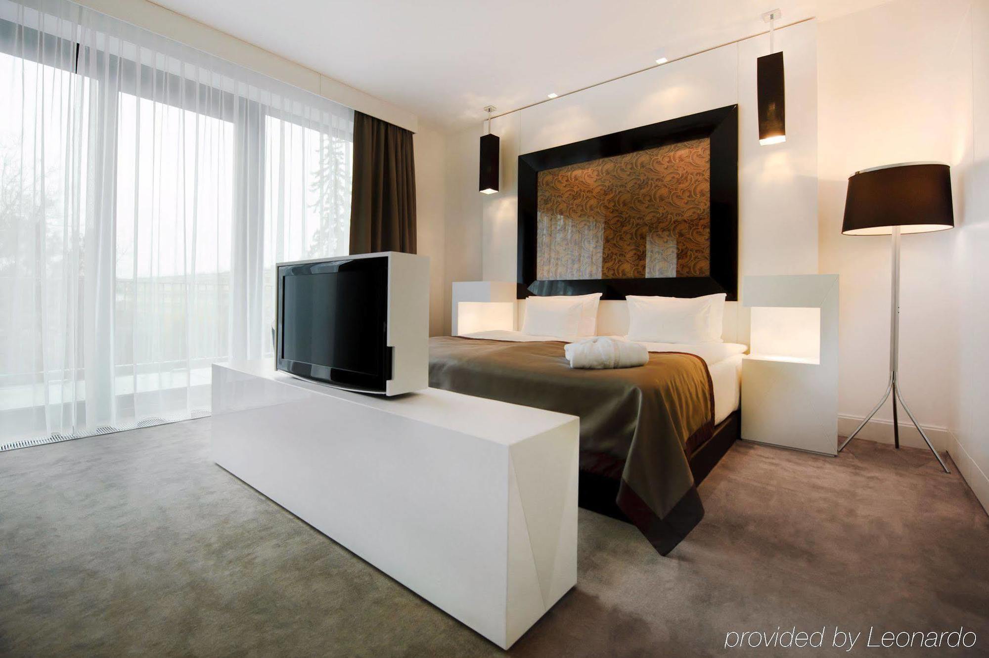 Platinum Palace Boutique Hotel & Spa Wroclaw Room photo A bedroom